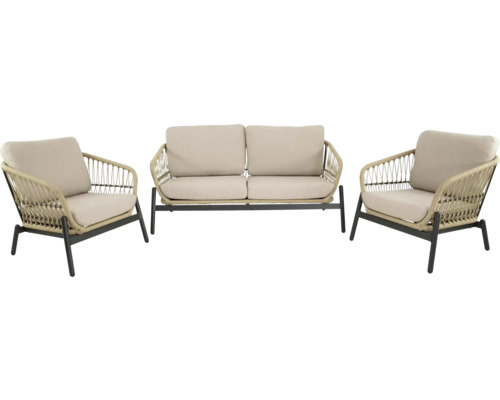 Tuinmeubelset met een bank en twee stoelen