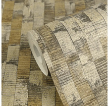 Rol behang met industrieel streeppatroon in goud, zilver en bruin met used-look en gestructureerd oppervlak.