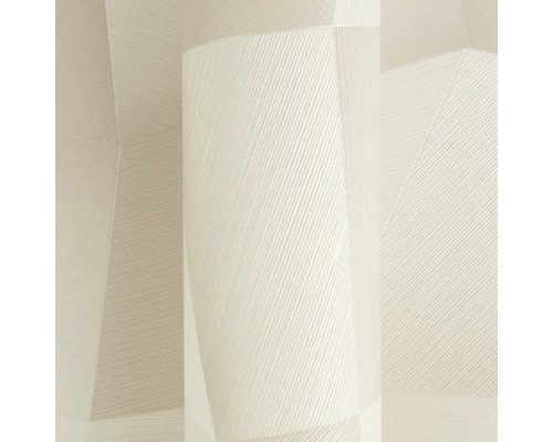 Vliesbehang met geometrisch patroon van grote vlakken en fijne diagonale lijnen.