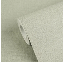Beige gestructureerd behang met linnenlook op een rol.