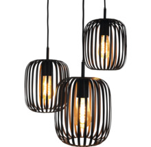 Drie hanglampen met zwart metalen frame en gloeilampen