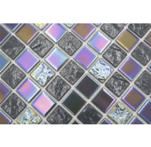 Mozaïektegels in vierkante vorm voor wand- en vloerontwerp.