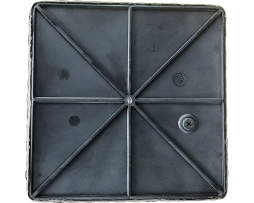 Vierkante kunststofplaat met verstevigingen