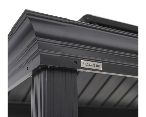 Detail van een paviljoen met SOJAG logo.