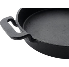 Gietijzeren pan met handvat