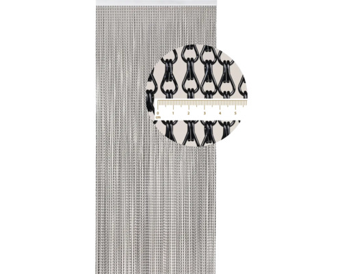 Decoratief kettinggordijn met detailweergave van de kettingschakels en centimeteraanduiding