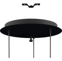 Detailaanzicht van een zwarte hanglamp voor plafondmontage