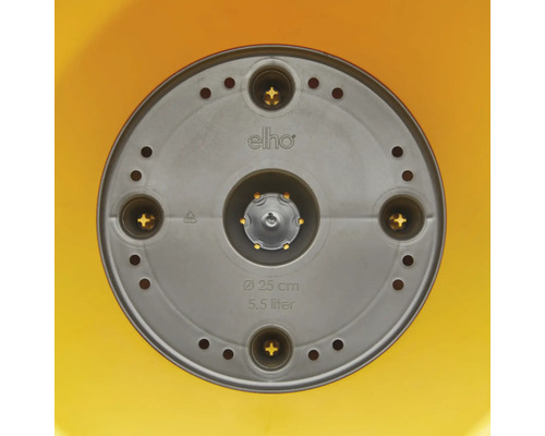 Onderkant van een elho bloempot met een diameter van 25 cm en een inhoud van 5,5 liter met drainagegaten.