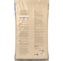 Achterkant van een 20 kilogram zak Pokon Bio Tuinmest met gebruiksinstructies, dosering en ingrediënten in meerdere talen.