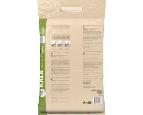 Achterkant van een 10 kilogram verpakking Pokon Gazonkalk met gebruiksinstructies en productinformatie in verschillende talen.