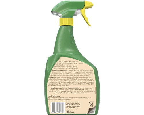 Achteraanzicht van een groene spuitfles met 800 milliliter fungicide, gele accenten op de spuitkop, etiket met veiligheidsinstructies en Pokon Logo.