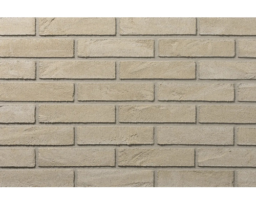 Steenstrips met steenlook en een ruwe oppervlaktestructuur voor wandafwerking.