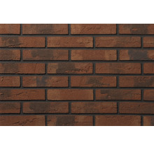 Steenstrips in steenlook met een gestructureerd oppervlak en donkere voegen.