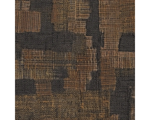 Gestructureerd behang met geweven patchworkpatroon in bruin en zwart.