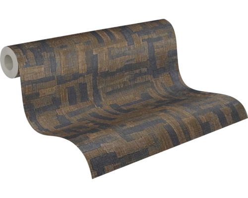 Vliesbehang met geometrisch patroon in weeflook in bruin en grijs.