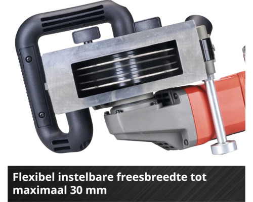 Muurfrees met instelbare freesbreedte tot maximaal 30 millimeter en meerdere diamantzaagbladen.