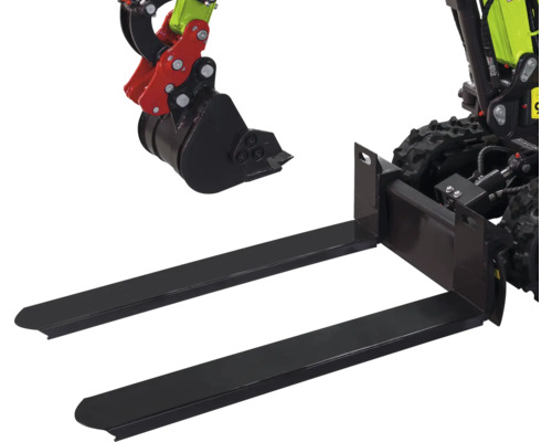 Palletvork en graafbak voor een minigraafmachine van robuust zwart staal.
