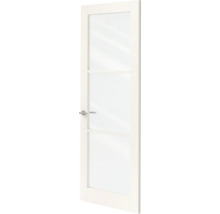 Witte binnendeur met drie grote glazen panelen en een moderne zilverkleurige deurklink.