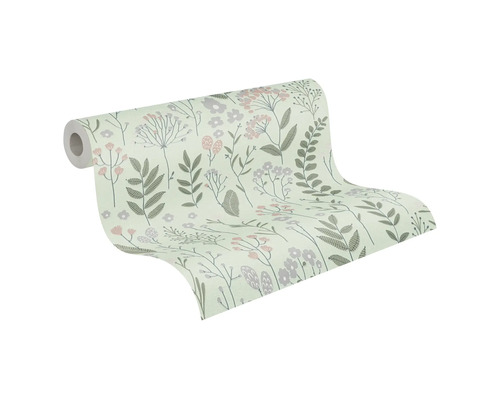 Vliesbehang met bloemenpatroon bestaande uit takken, bladeren en bloemen.