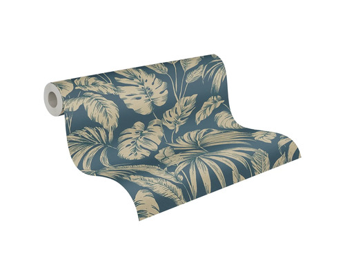 Vliesbehang met botanisch palm- en monstera-patroon in donkerblauw en beige.