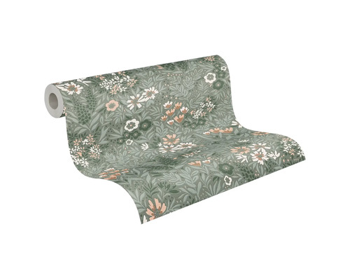 Vliesbehang met floraal patroon van verschillende bloemen en bladeren.