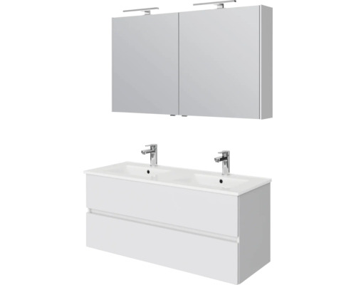 Badkamermeubelset met een wit wastafelmeubel met twee laden, een dubbele wastafel en een spiegelkast met verlichting.