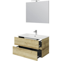 Badmeubelset bestaande uit wastafelonderkast in eikenlook met twee laden, witte wastafel, kraan en spiegel met verlichting.