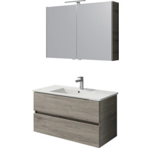 Badkamermeubelset met spiegelkast inclusief verlichting en wastafelonderkast met wastafel en kraan in houtlook.