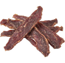 Gedroogde vleesstrips als hondensnack of kauwsnack voor honden.