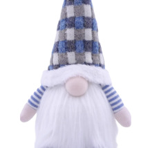 Kerstkabouter met geblokte puntmuts, lange witte baard en gestreepte armen.