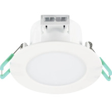Ronde LED-inbouwspot met wit frame, diffuse afdekking en klemveren voor plafondmontage.