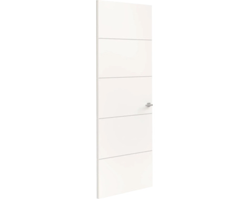 Witte binnendeur met horizontale groeven en zilverkleurige deurkruk.