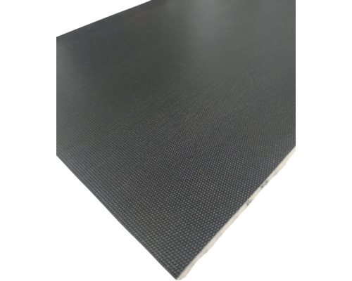 Betonmultiplex met antislip-structuur voor bouw en voertuigbouw.