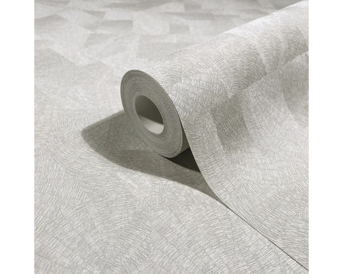 Rol vliesbehang met gestructureerd geometrisch waaierpatroon.