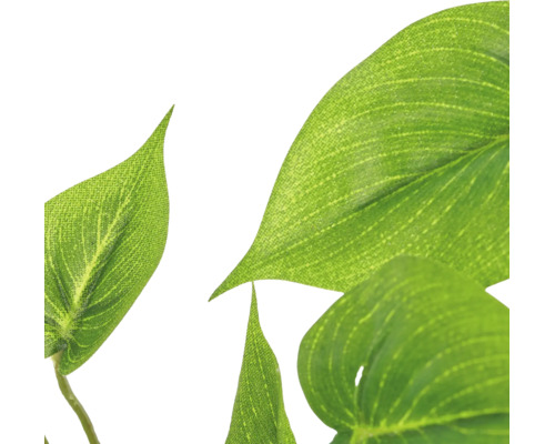 Kunstmatige bladeren van een plant met zichtbare bladstructuur voor interieurdecoratie