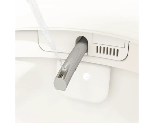 Detailopname van een uitgeschoven douchearm van een douche-wc met een actieve waterstraal.