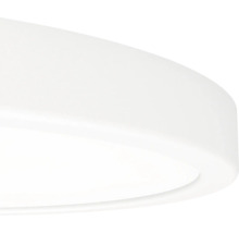 Ronde plafondlamp van wit kunststof.