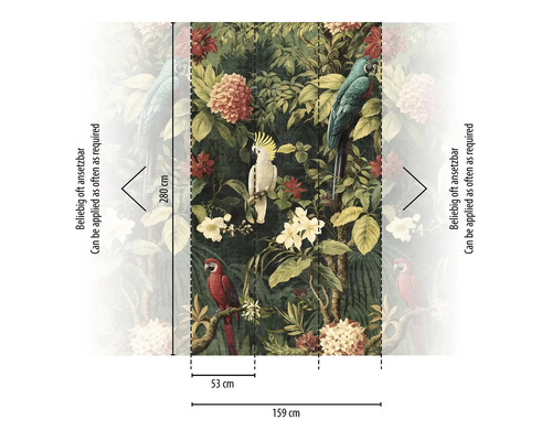Vliesbehang met jungle-motief, papegaaien en bloemen. Afmetingen 280 centimeter hoog en 159 centimeter breed, oneindig uitbreidbaar.
