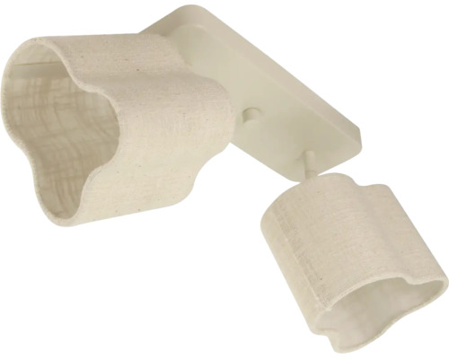 Wandspot met twee lampen en twee stoffen kappen die individueel verstelbaar zijn voor gerichte verlichting in de woonkamer.