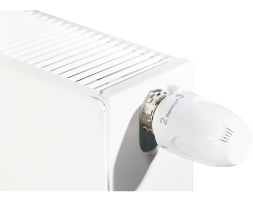 Radiator met thermostaatknop voor het regelen van de kamertemperatuur