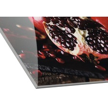 Close-up van een acrylglas foto met granaatappelmotief