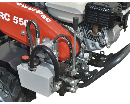 Detailopname van een PowerPac RC 550 motorfrees met hydraulisch systeem