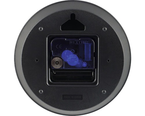 Achterkant van een Nextime klok met ophangsysteem