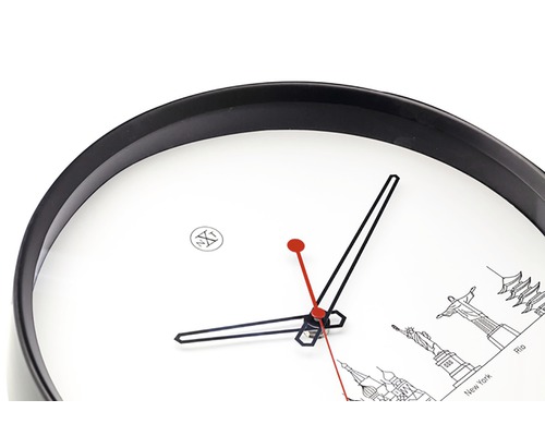 Wandklok met wereldstadmotieven