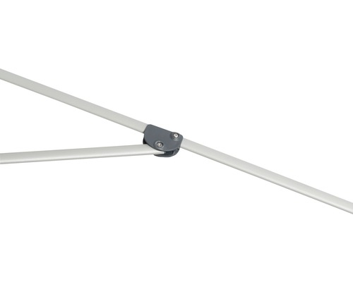 Gedetailleerd aanzicht van een parasolframe met grijs scharnierstuk