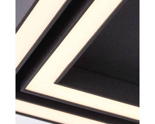 Close-up van een plafondlamp met LED elementen