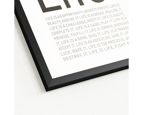 Ingelijste artprint met de tekst 'Life is'