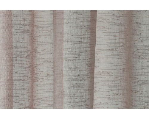 Close-up van een gordijn met een structuurpatroon