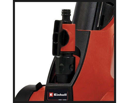 Detail van een Einhell hogedrukreiniger met wateraansluiting