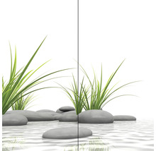 Decoratieve tuin met stenen en siergras